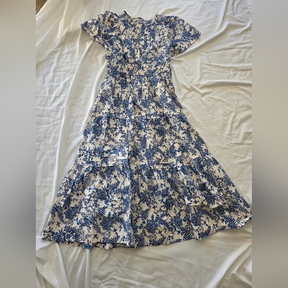 Floral Blue and White Women's Dress - Picture 2 of 8